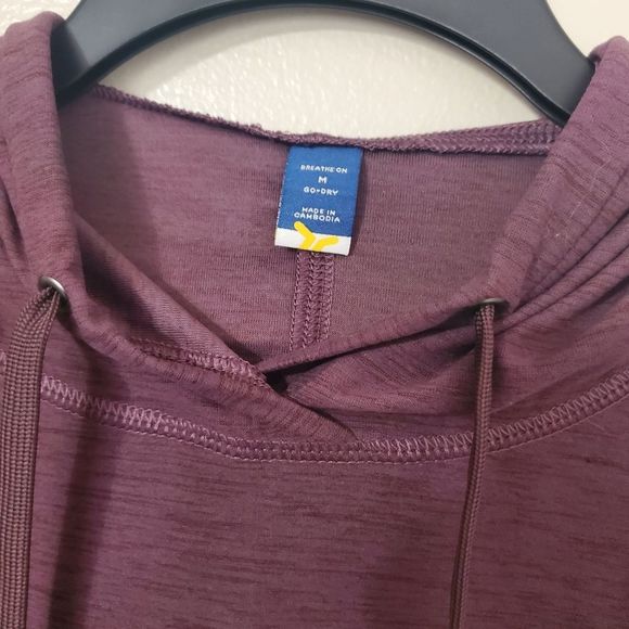 Old Navy (NWOT) Sweatshirt - Picture 2 of 3